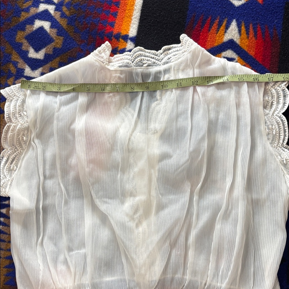 True vintage White Lace Trim Sheer Women's Top - Picture 7 of 7